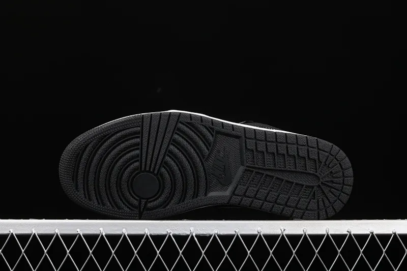 All categories Air Jordan Jordan series basketball shoes Air Jordan 1 Low G version pure original Air Jordan 1 Low ASW AJ1 Joe 1 low-top all-star patent leather black low-top basketball shoes DD1650-001